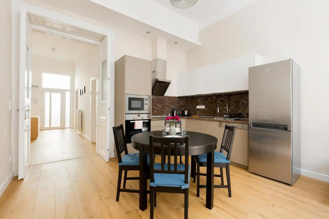 Kresz Geza 29 Westend Station 2 Bedrooms+Living Ac Budapešť Exteriér fotografie