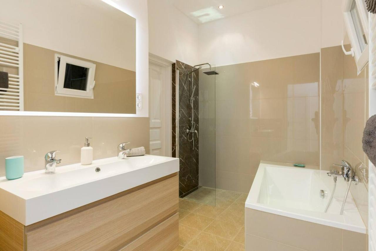 Kresz Geza 29 Westend Station 2 Bedrooms+Living Ac Budapešť Exteriér fotografie